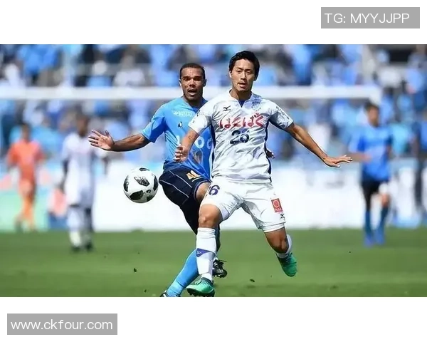 长崎与湘南海洋的激烈对决揭示了日本足球的魅力与竞争力